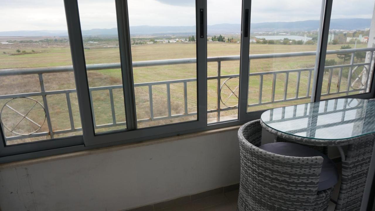 Privately Owned Studios Bora Bora Nesebar Bagian luar foto